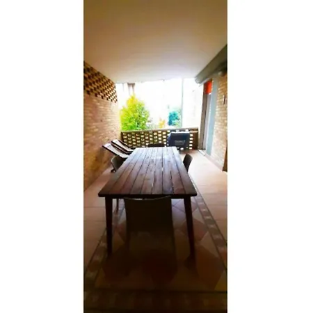 Spacious With Large Terrace - Beahost 아파트