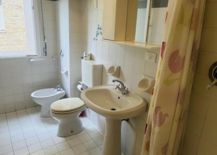 Spacious Flat With Large Terrace-beahost Appartamento Bibione